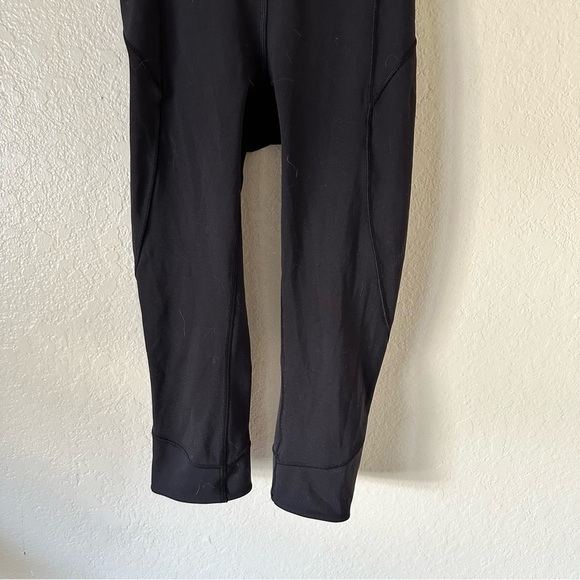 Lululemon In Movement Crop *Everlux 19" leggings size 2 - Picture 9 of 11